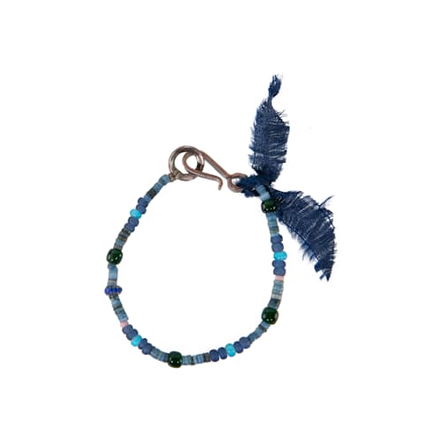 laydown image of Indigo Dyed Shell Beads Bracelet