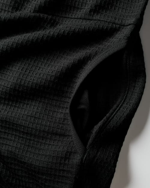 laydown detail image of Thermal 72-Hour 1/4 Zip