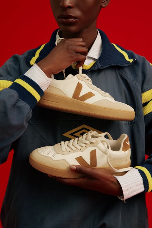 no crop image of V-90 Sneaker