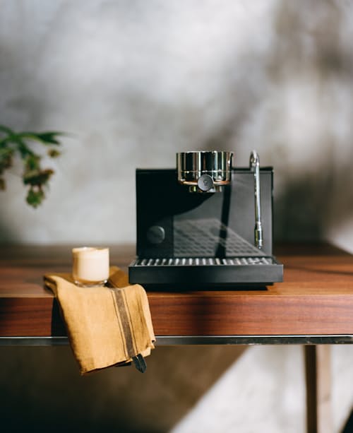 lifestyle image of Series 1 Espresso Machine