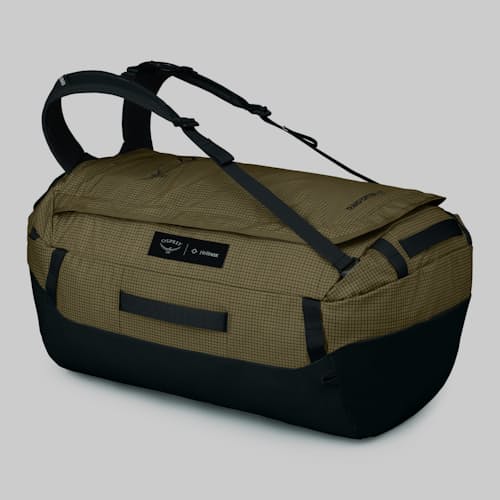 laydown image of Campcore Transpoter Duffel 65L