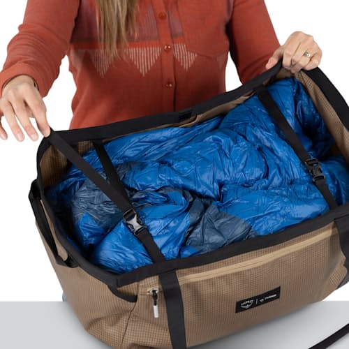 laydown detail image of Campcore Transporter Gear Tote 60L