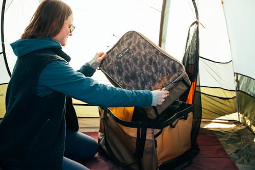 lifestyle image of Campcore Transporter Organization Cube LG