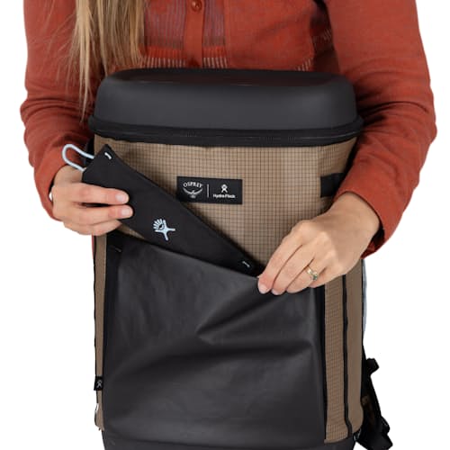 laydown detail image of Osprey x Hydro Flask Campcore Carryout™ Backpack 22L
