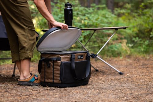 lifestyle image of Osprey x Hydro Flask Campcore Carryout™ Backpack 22L