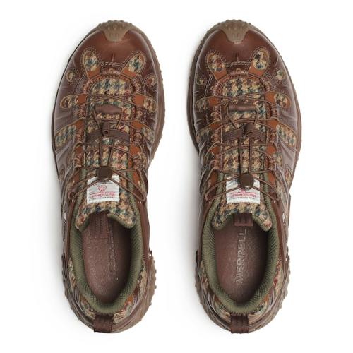 laydown image of Cham Redux SE x Harris Tweed
