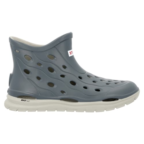 laydown image of High Tide Boot