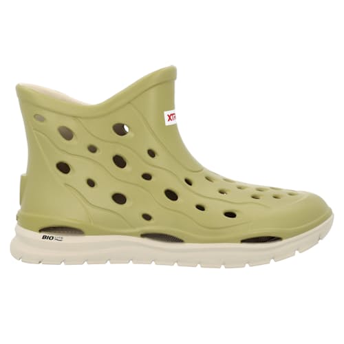 laydown image of High Tide Boot