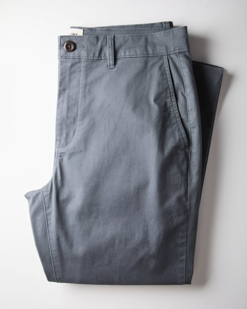 laydown detail image of 365 Chino Pant - HB Straight