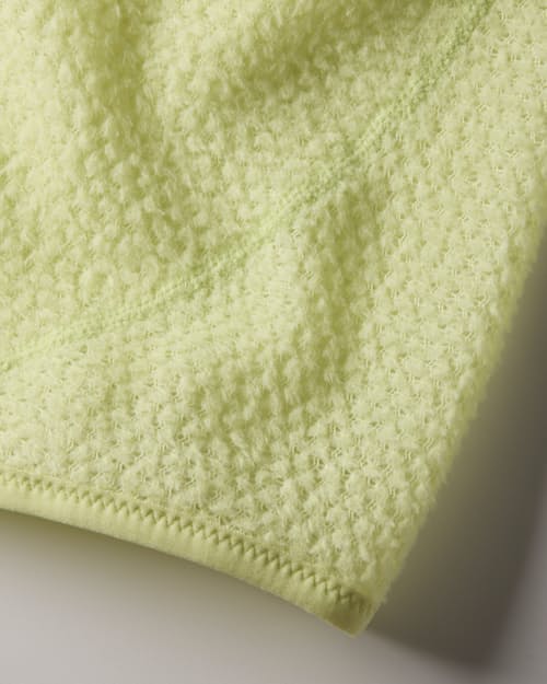 laydown detail image of ShadowFleece™ Quarter Zip