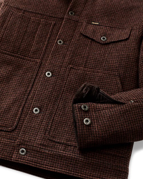 laydown detail image of Spokane Insulated Short Cruiser