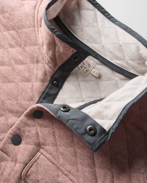 laydown detail image of Epic Fleece Quilted Pullover