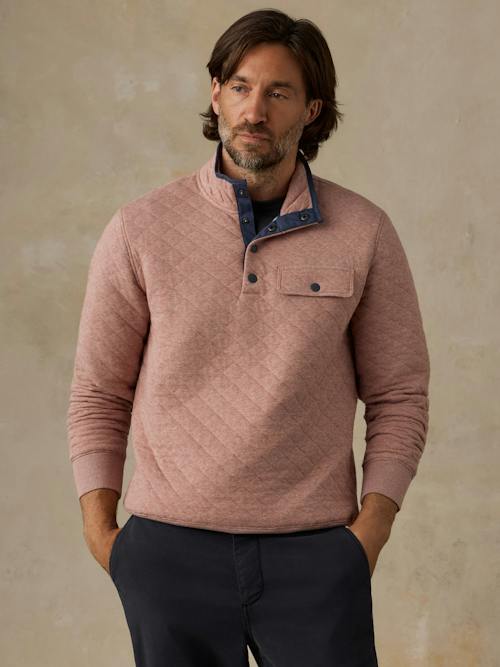 on model image of Epic Fleece Quilted Pullover