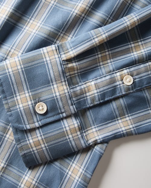 laydown detail image of Movement Monterey Shirt