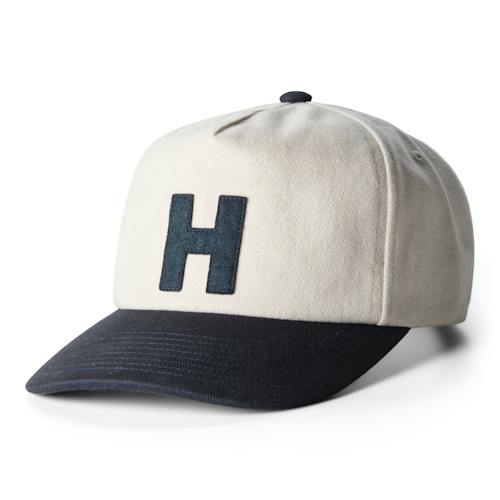 laydown image of Explorer Hat