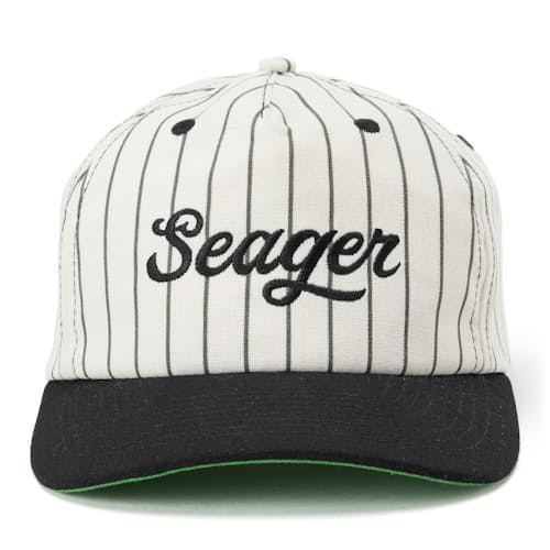 laydown image of Bronx Snapback