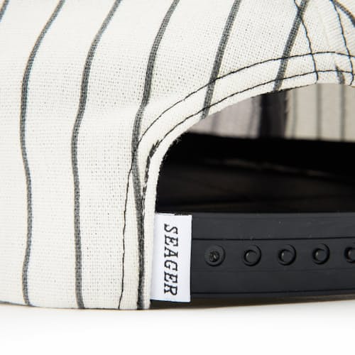 laydown detail image of Bronx Snapback