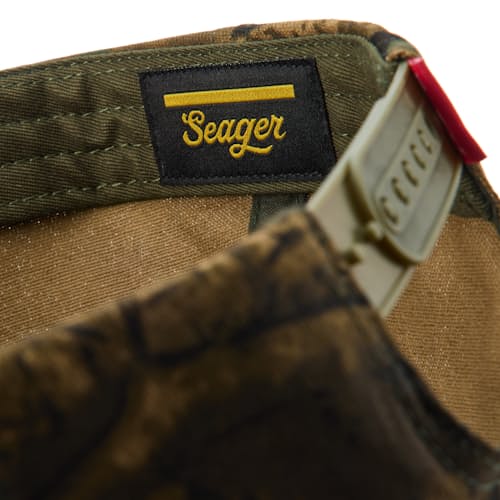 laydown detail image of SGR USA Snapback