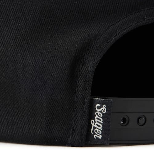 laydown detail image of Good Good Snapback