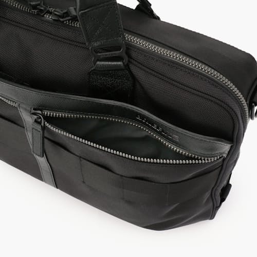 laydown detail image of Fusion A4 Liner HD Briefcase