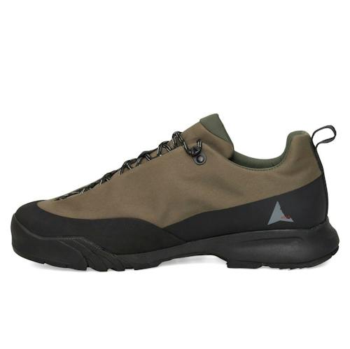 laydown image of Cingino Hiking Sneaker