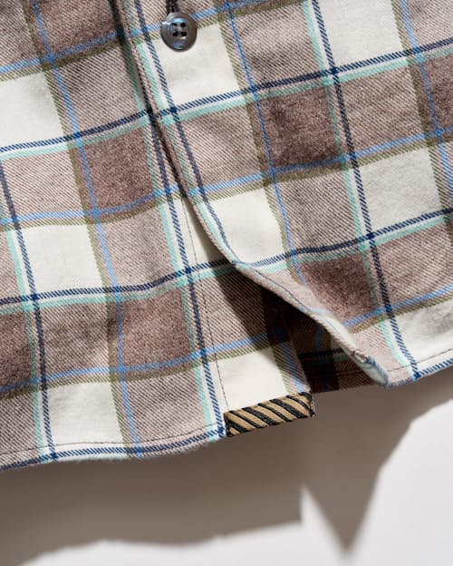 laydown detail image of Hutcheson Sport Shirt