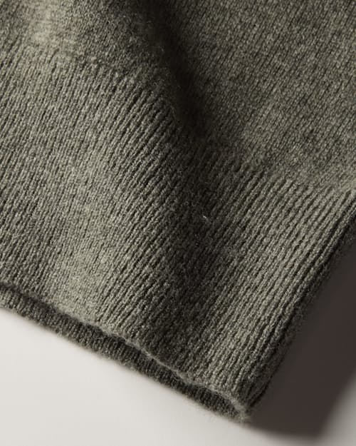 laydown detail image of Easycash Merino Long Sleeve Polo