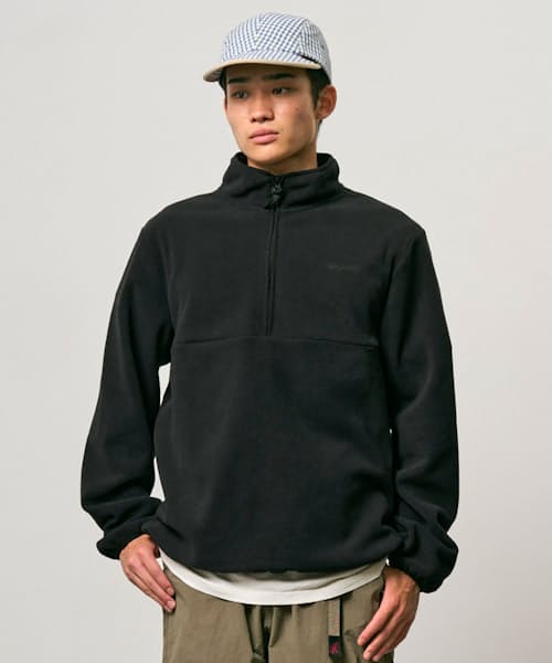 on model image of Thermal Fleece Pullover