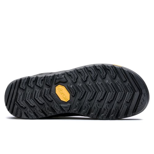 laydown image of Trail Thrasher Pro Waterproof