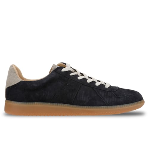 laydown image of German Athletic Trainer Sneaker