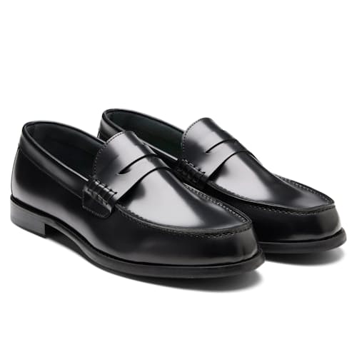 laydown image of Vee Vale Penny Loafer