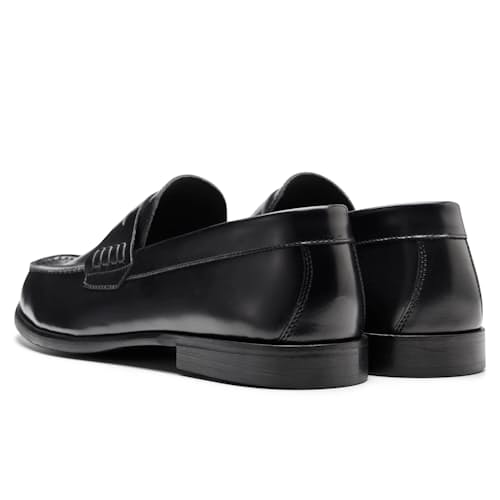laydown image of Vee Vale Penny Loafer