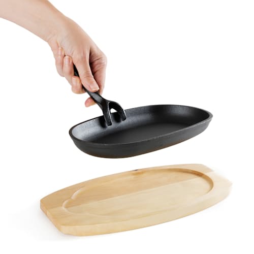 laydown image of Ooni Wood Fired Bundle
