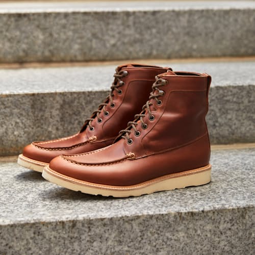 laydown image of Mateo All Weather Boot