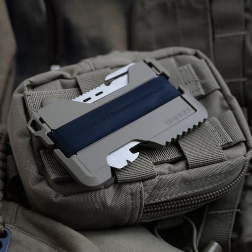 laydown image of T01 Spec Ops - Utility Wallet