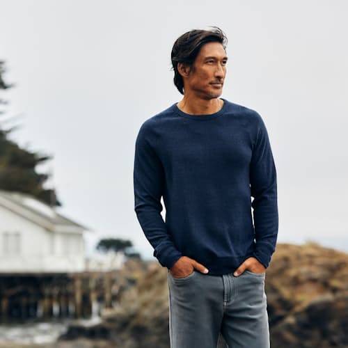 laydown image of Legend Sweater Crew