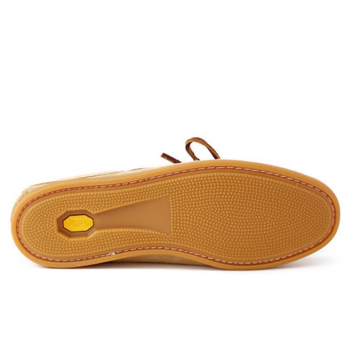 laydown image of Easymoc Moccasin