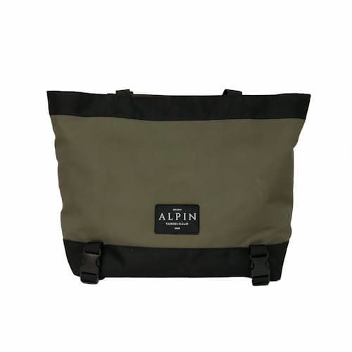 laydown image of Truckee Tote