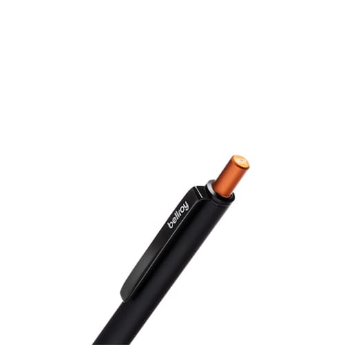 laydown image of The Notetaker