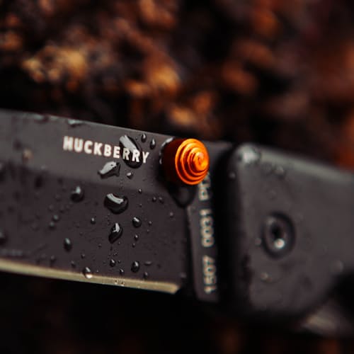 laydown image of Huckberry Chapter Knife