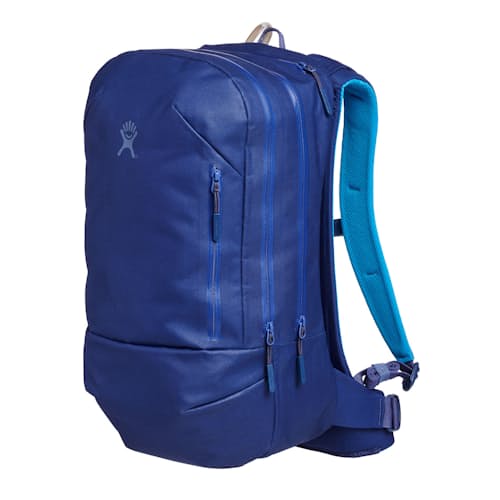 laydown image of Hydration Pack 20L