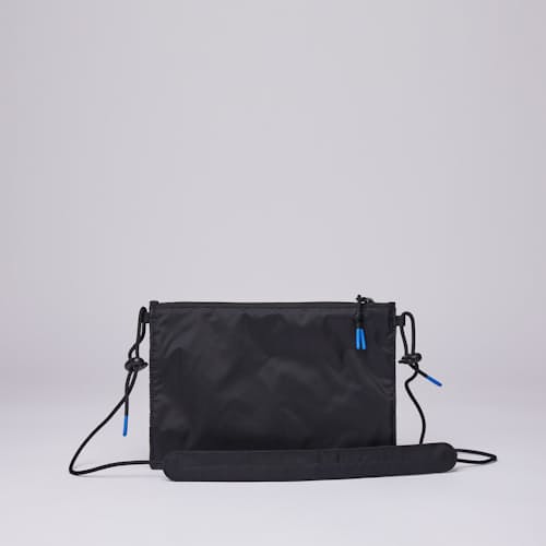 laydown image of Dan Lightweight - .5L Accessory Bag