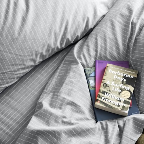 laydown image of Organic Chambray Sheet Set - Queen