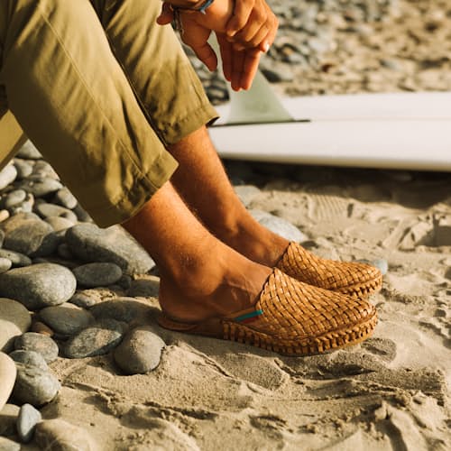 lifestyle image of Woven City Slipper