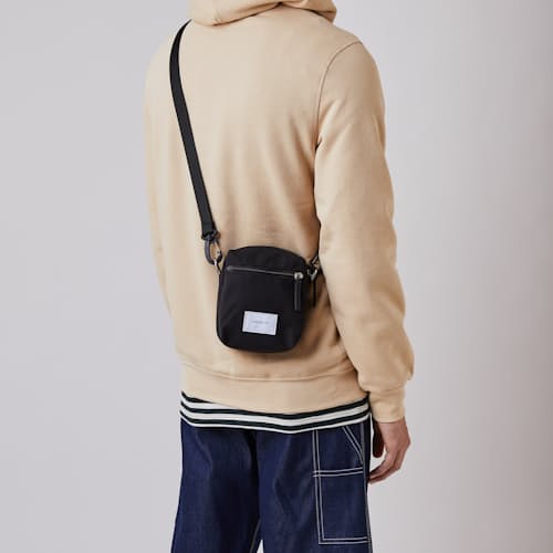 laydown image of Sixten - 2L Shoulder Bag