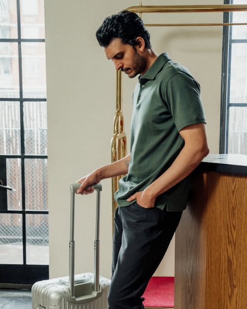 Asher is 6’2”, 175 lbs, and wearing size M