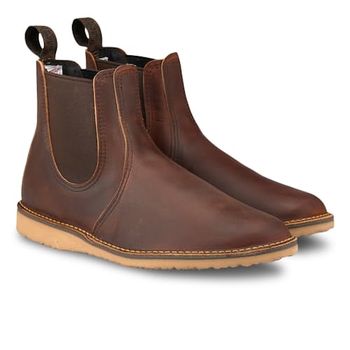 laydown image of Weekender Chelsea Boots