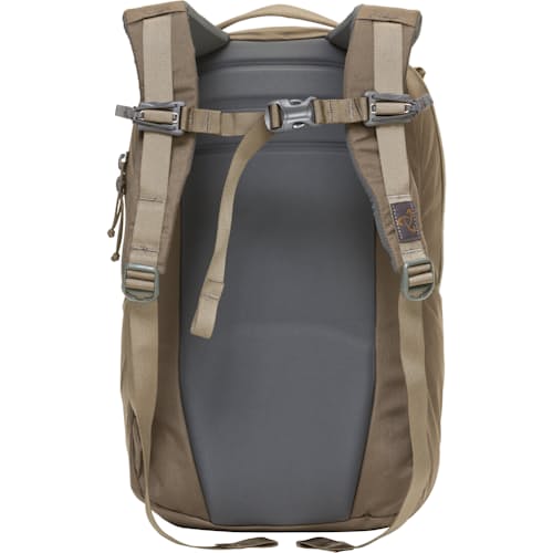 laydown image of Rip Ruck 24L