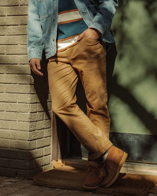 lifestyle image of 365 5-Pocket Pant - Hb Athletic Straight