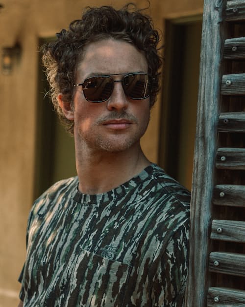 lifestyle image of Estero Sunglasses